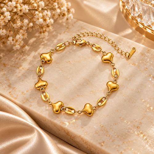 Amora Heart Gold Waterproof Bracelet | Aurelia Co.