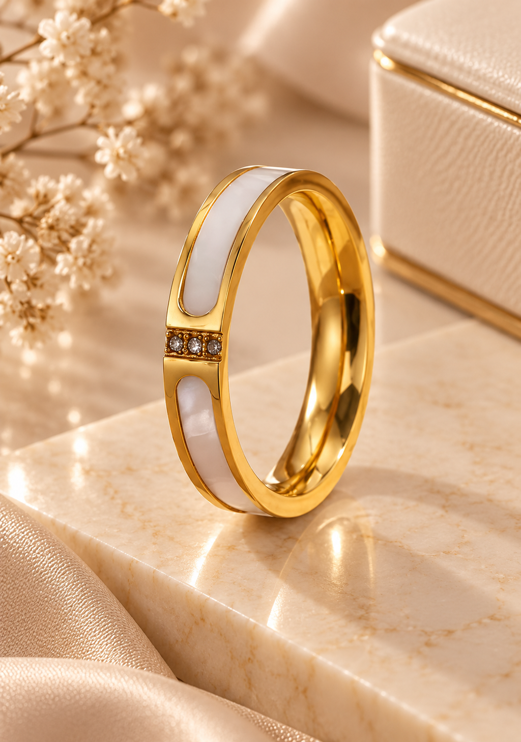 Aurelia Celeste Pearl Inlay Gold Waterproof Ring