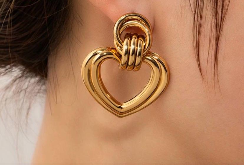Amora Heart Drop Earrings | Waterproof Gold Heart Earrings | Aurelia Co.