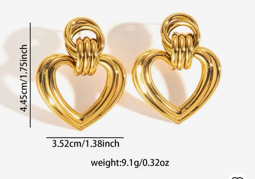 Amora Heart Drop Earrings | Waterproof Gold Heart Earrings | Aurelia Co.