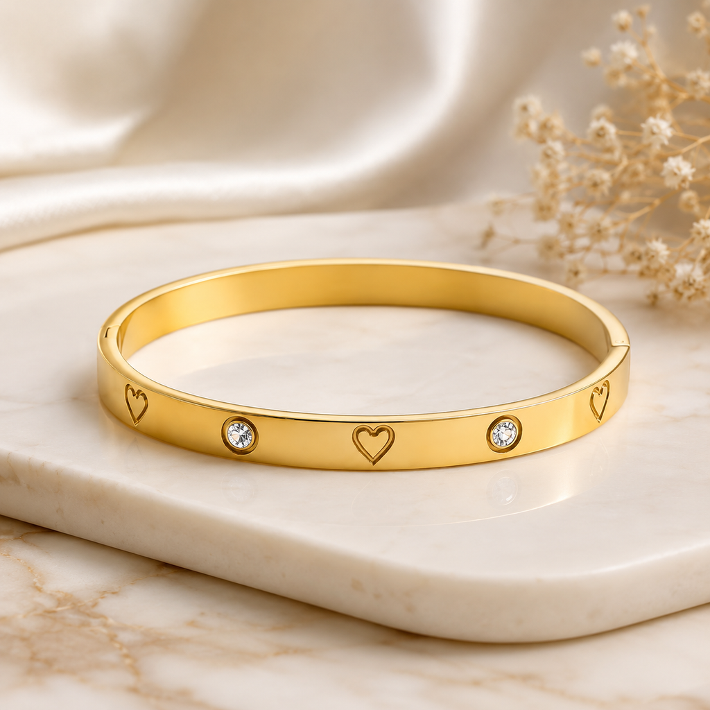 Aurelia Heart & Crystal Gold Bracelet