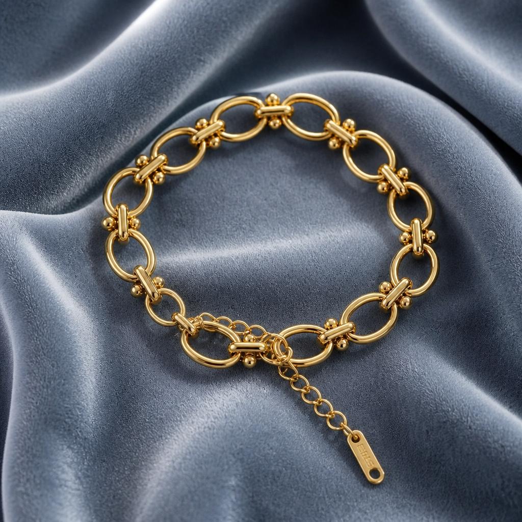 Aurelia Elara Gold Link Bracelet