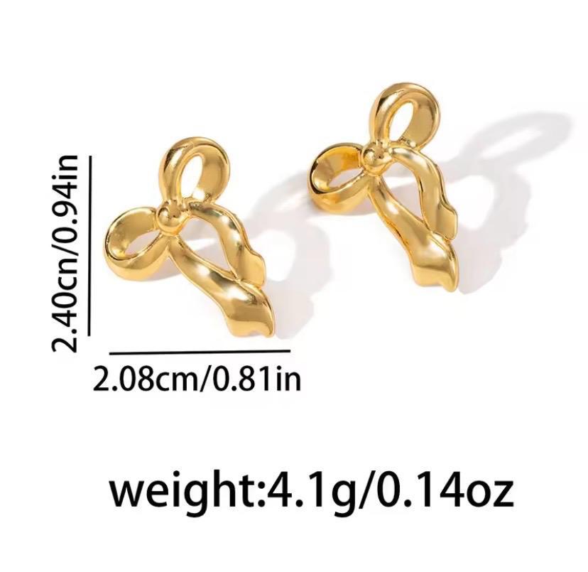 Éloise Bow Stud Earrings | Waterproof 18K Gold PVD Earrings | Aurelia Co.