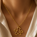Exaggerated Star Shaped Pendant Necklace