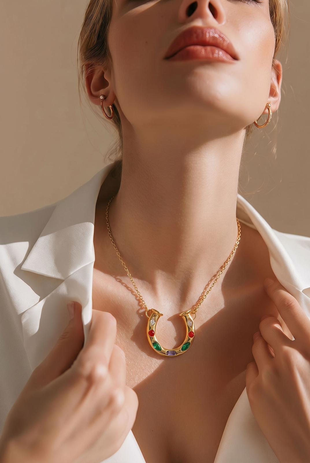 Fortuna Horseshoe Necklace – Gold | Waterproof Gold Necklace | Aurelia Co Australia