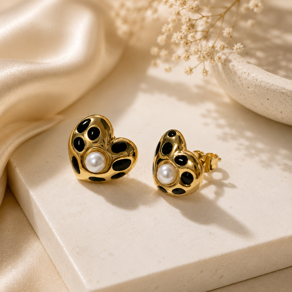 Aurelia Co. Noir Pearl Heart Stud Earrings – 18K Gold Plated