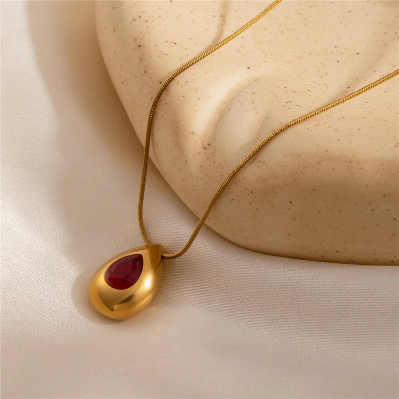 Water Droplet Red Stone Pendant Necklace | Waterproof