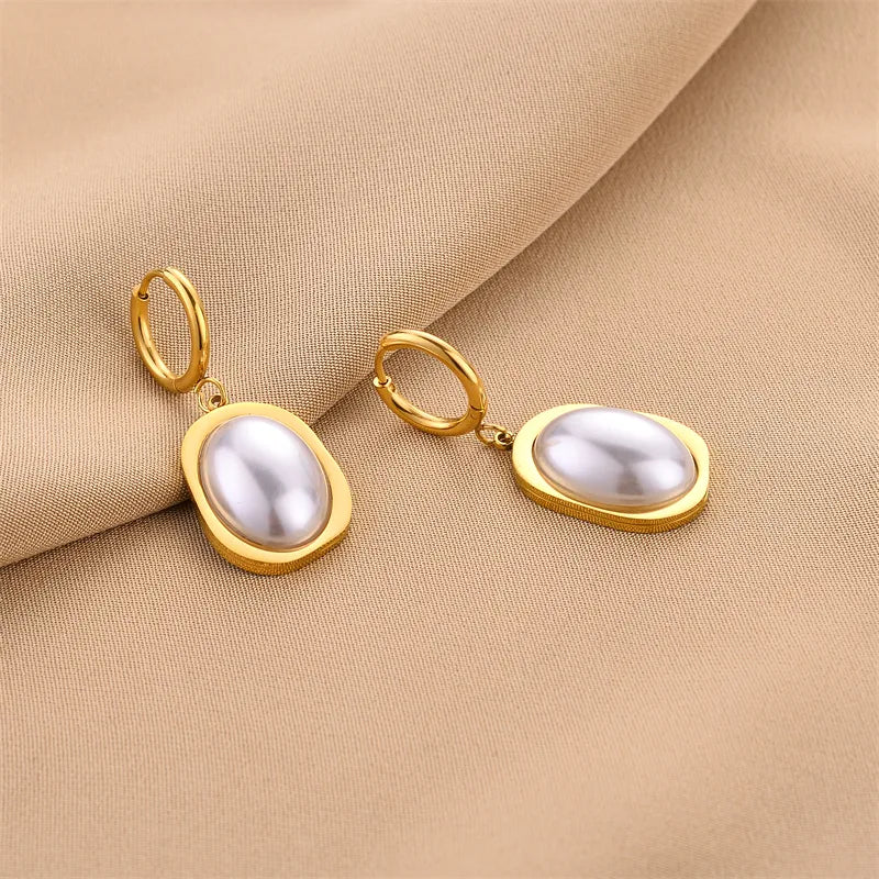 Pearlé Luxe Drop Earrings