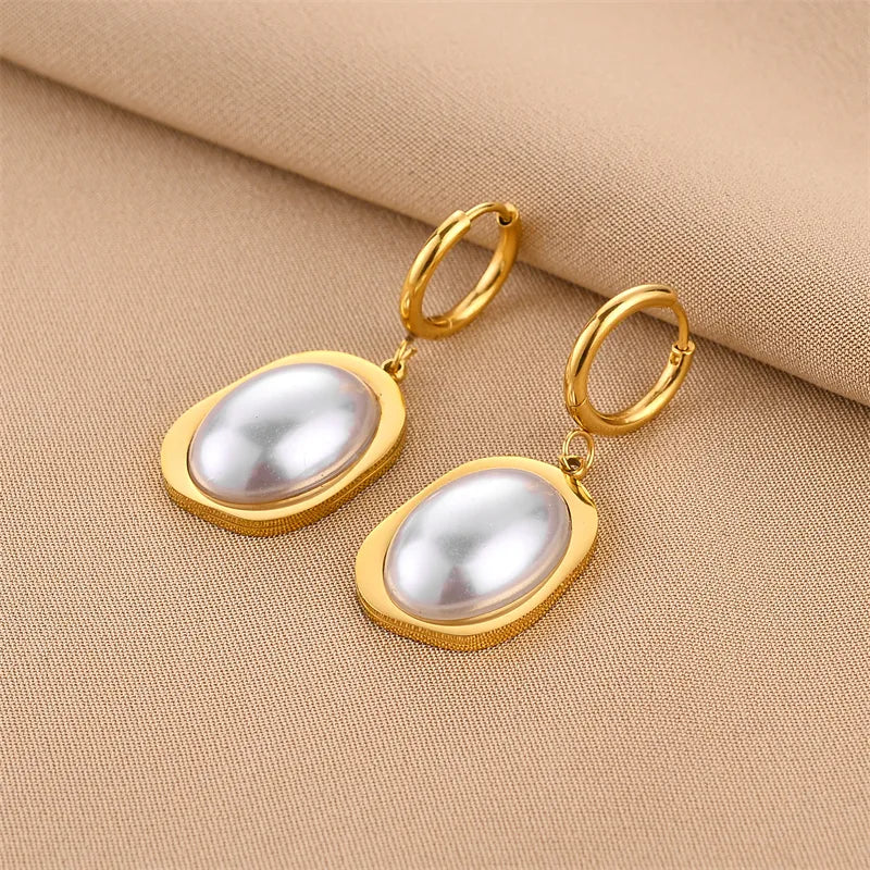 Pearlé Luxe Drop Earrings