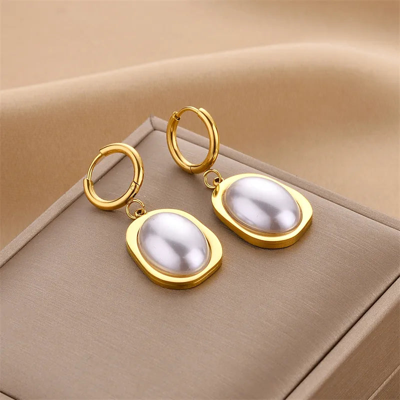 Pearlé Luxe Drop Earrings