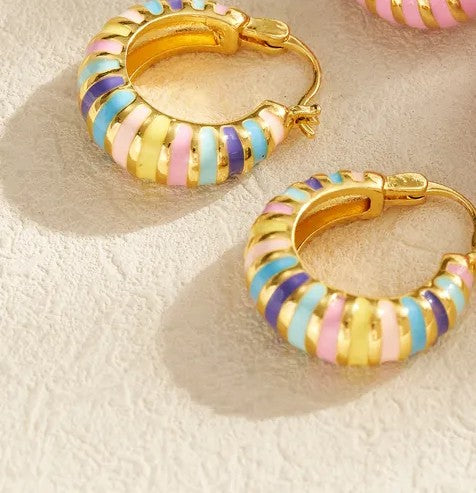 U-Shape-Electroplated-Multicolour Earrings