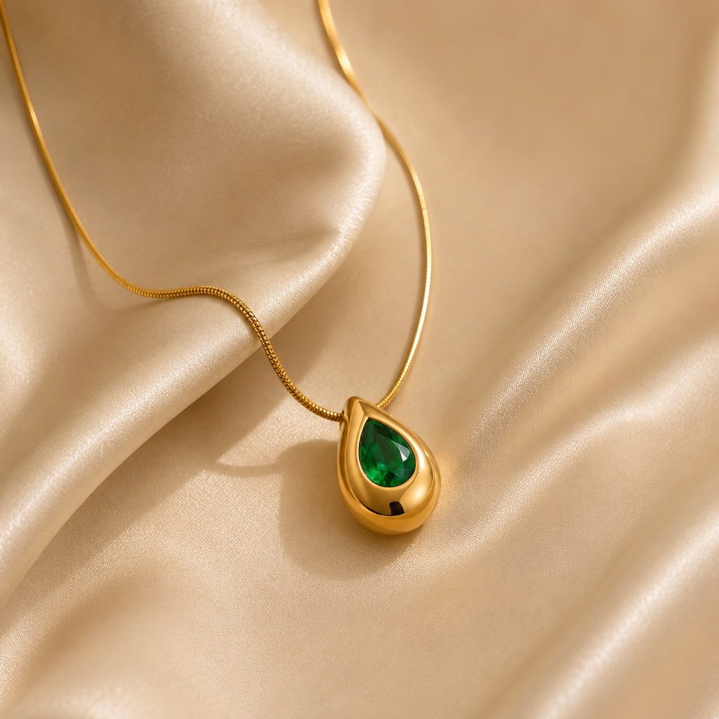 Water Droplet Green Stone Pendant Necklace | Waterproof