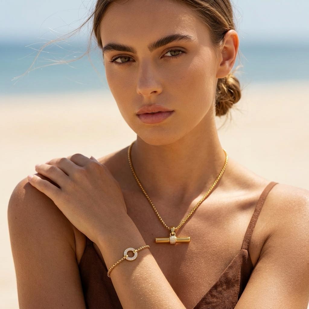 Celeste Pavé Bar Necklace | Waterproof 18K Gold Necklace | Aurelia Co.