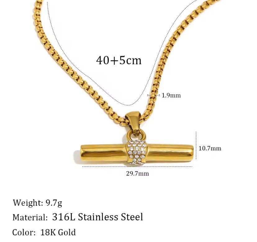 Celeste Pavé Bar Necklace | Waterproof 18K Gold Necklace | Aurelia Co.